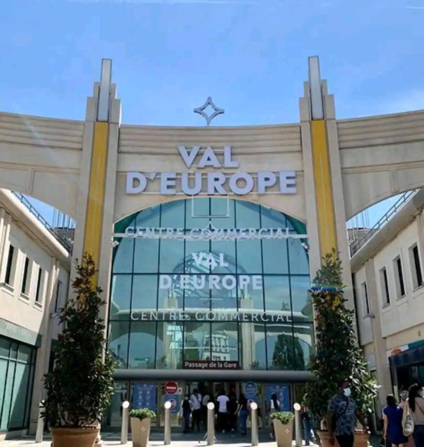 2 Chambres Privees - 6 Personnes A 8 Minutes De Disneyland Montévrain Esterno foto